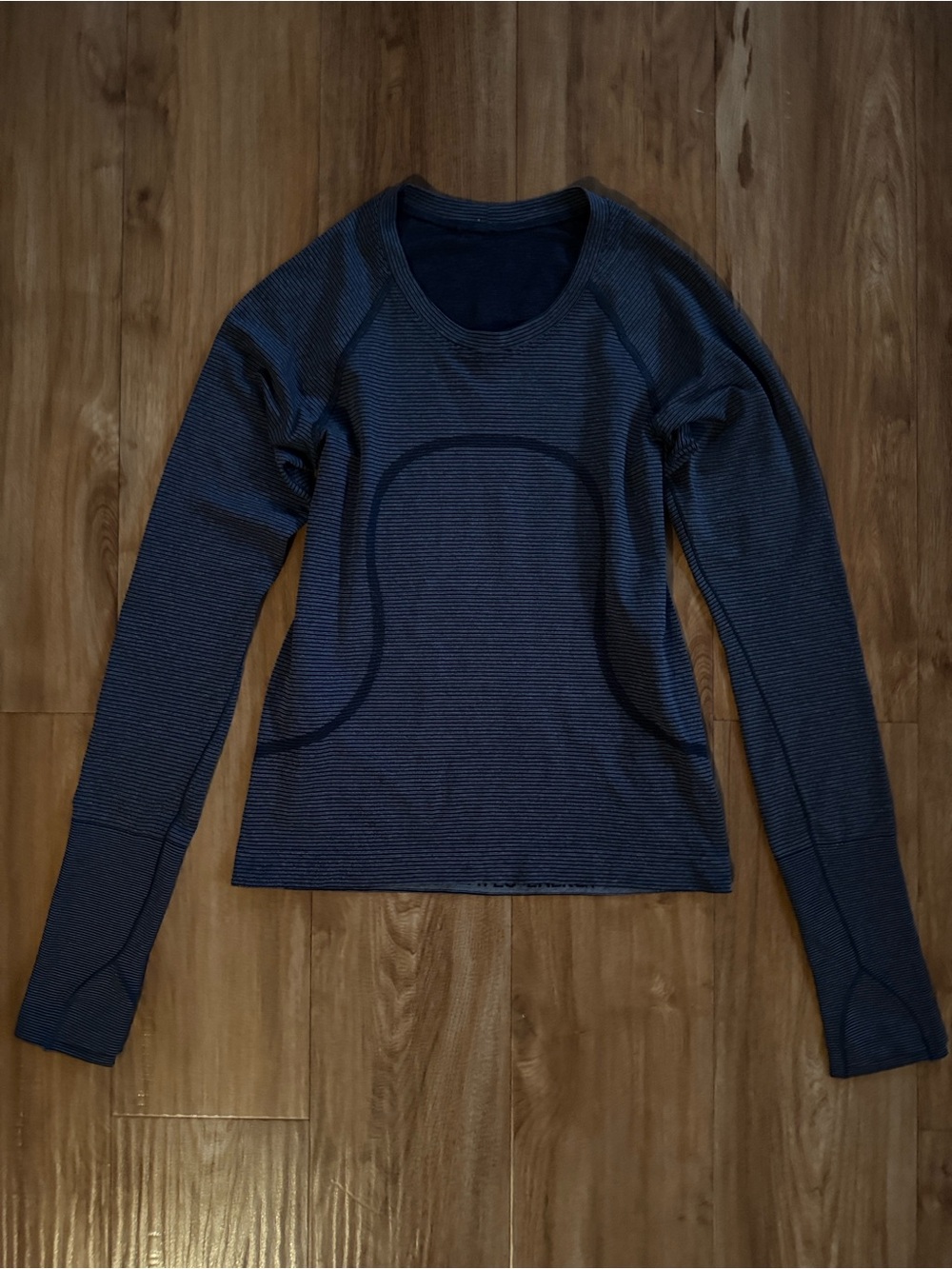 Swiftly Tech Long-Sleeve Shirt 2.0 in Deep Blue
